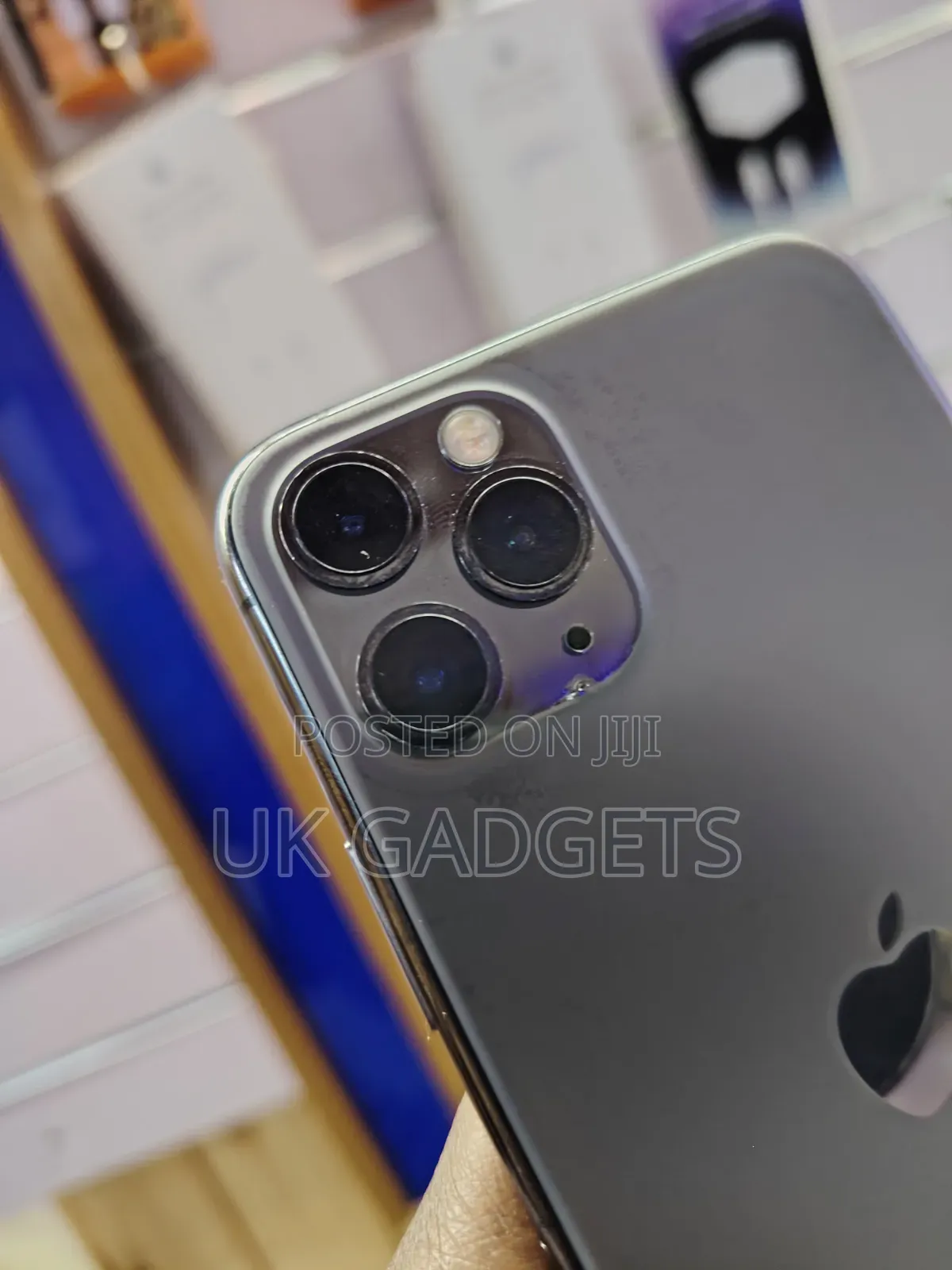 Apple iPhone 11 Pro 64 GB Gray