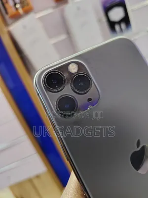 Apple iPhone 11 Pro 64 GB Gray