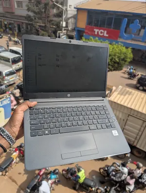 Laptop HP 240 G8 4GB Intel Core i3 SSD 256GB