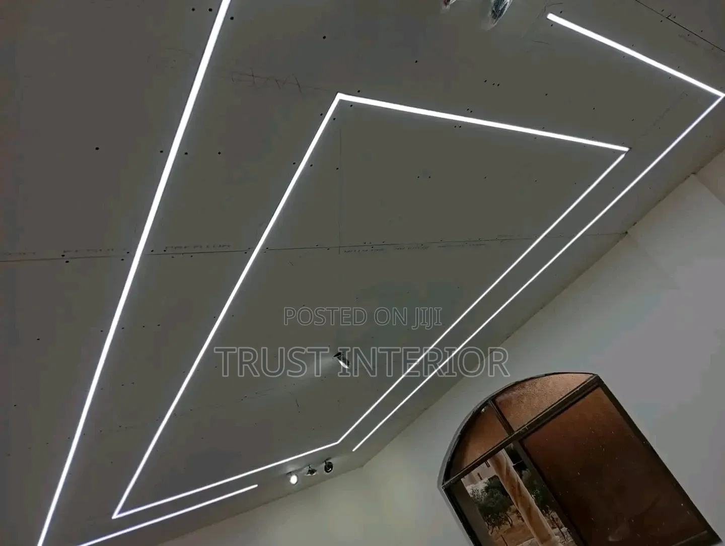 Elegant Gypsum Ceiling Makers 6802