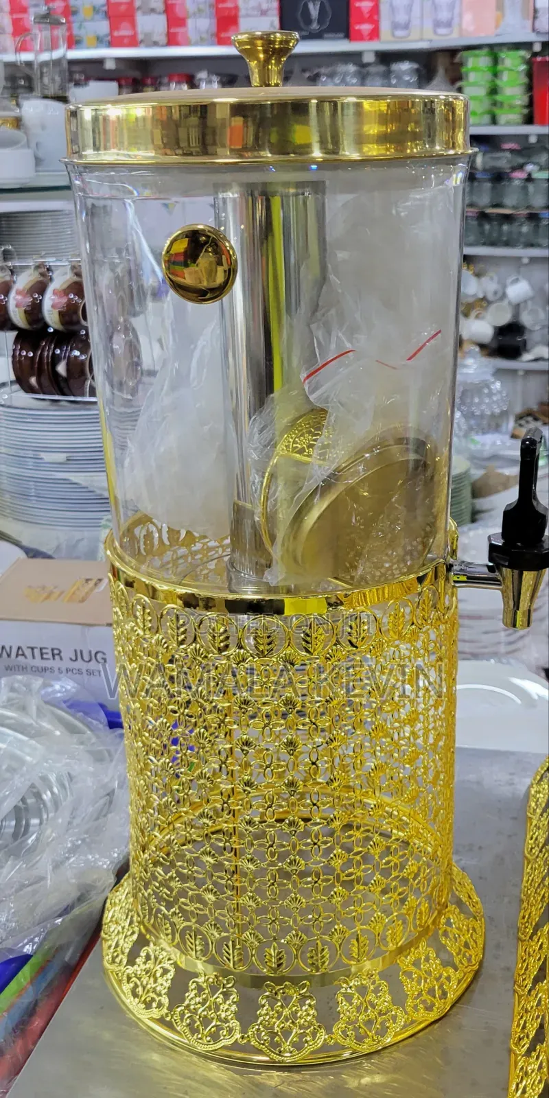 8-Liter Beverage Dispenser