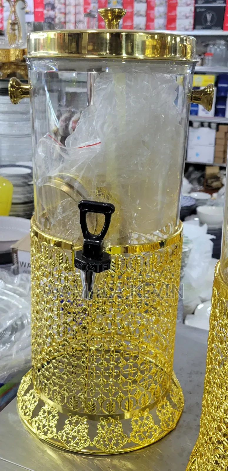 8-Liter Beverage Dispenser