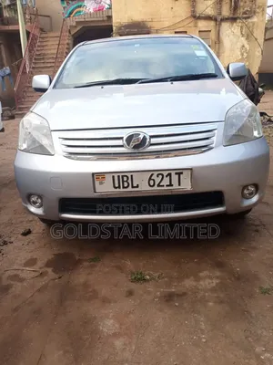 Toyota Raum 2008 Silver