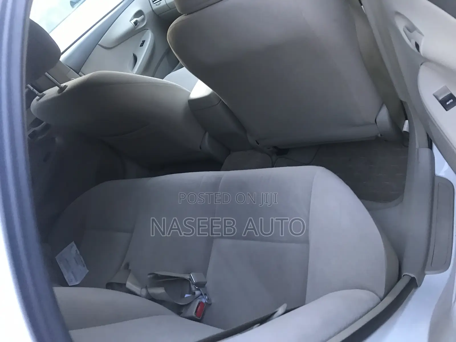 Toyota Axio 2009 White