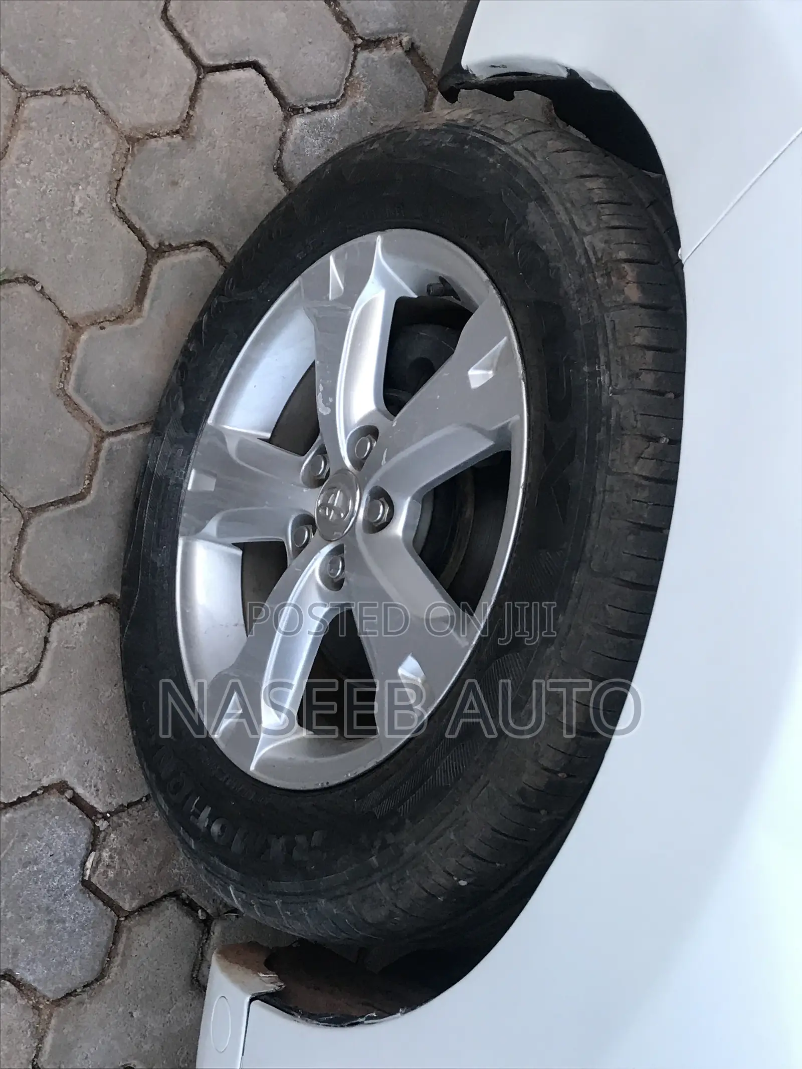 Toyota IST 2008 White