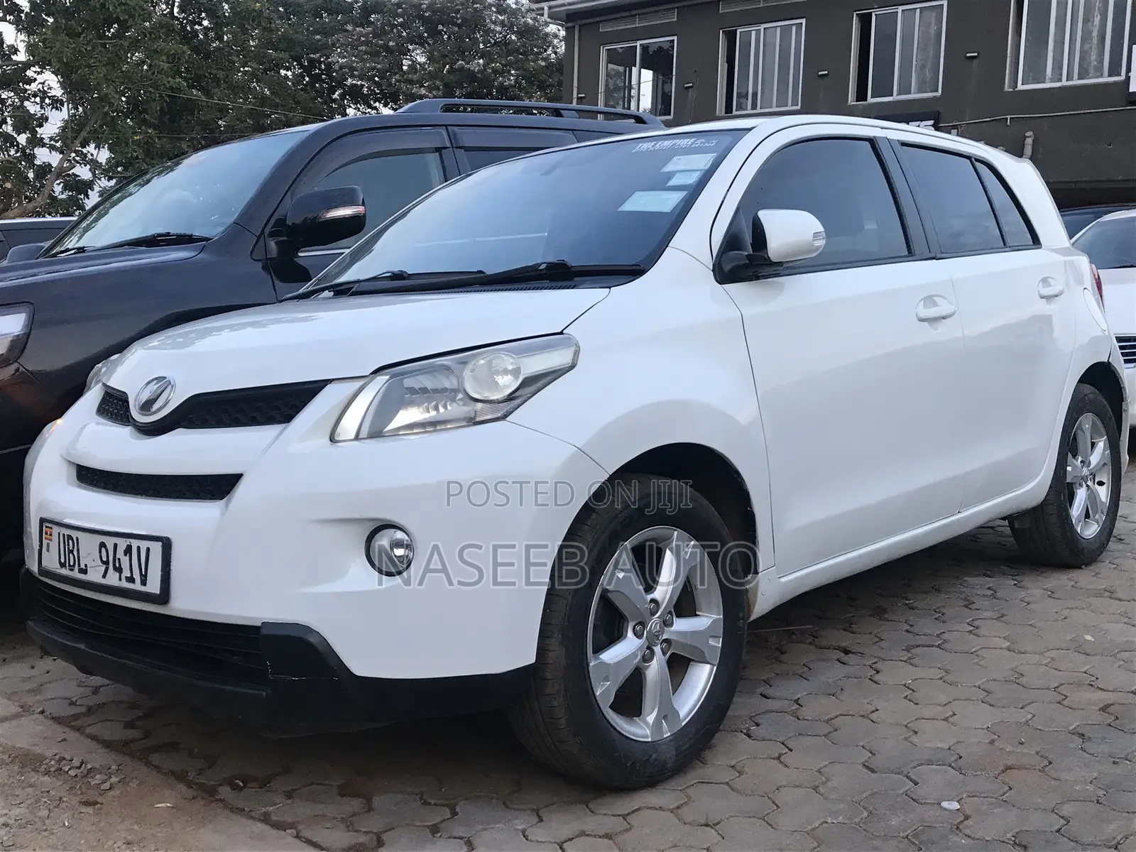 Toyota IST 2008 White