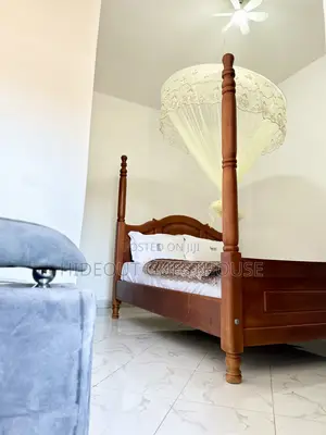 Hideout Guesthouse