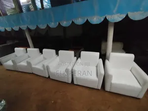 6 Panelist Chairs for Sell for Both Bars(lounge), Home,and Events