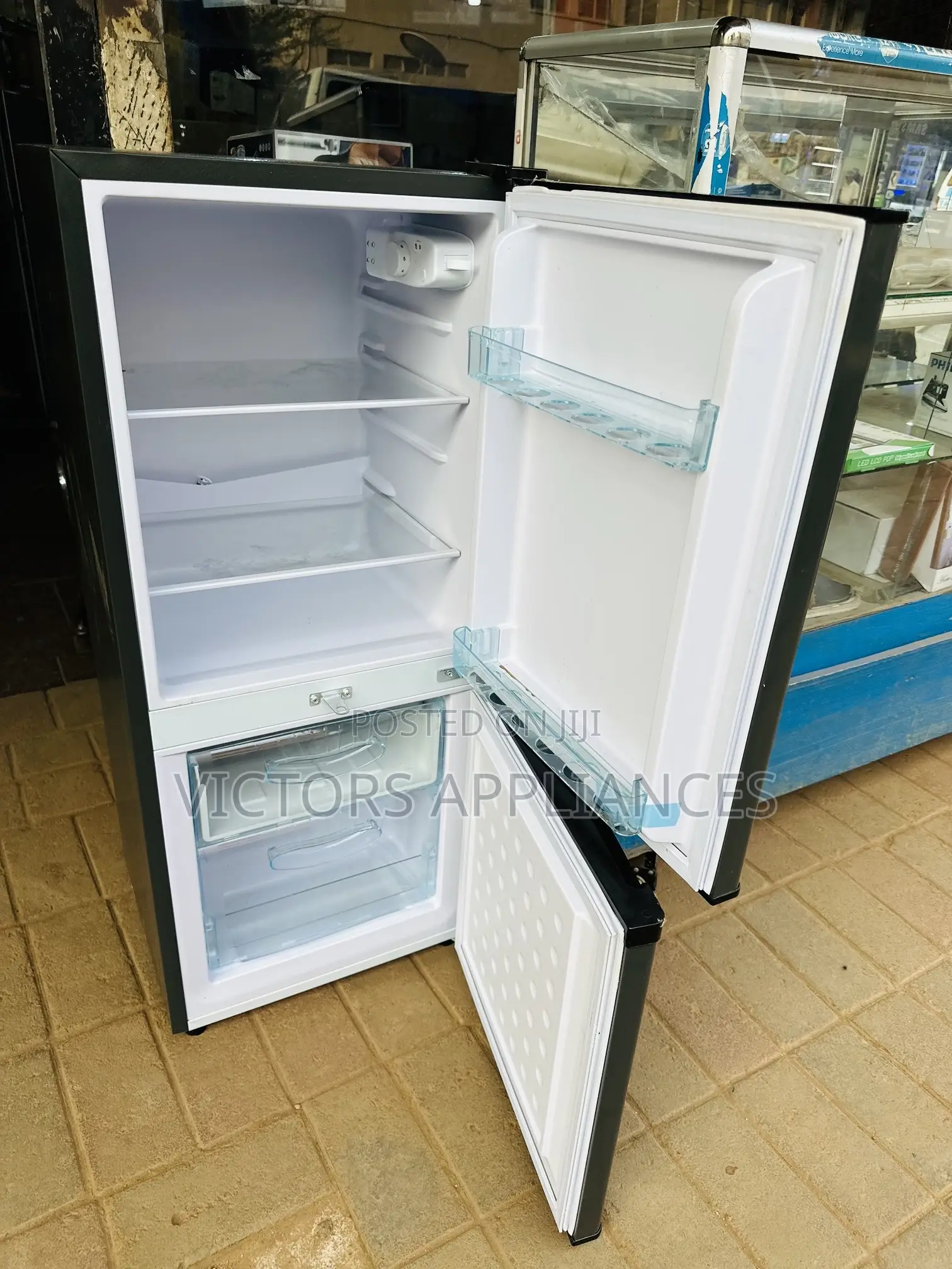 ROCH 145L Double Refrigerator With Bottom Freezer