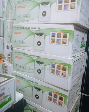 Smart Hybrid Inverter Charger 3200kva/3.2va(24volts)