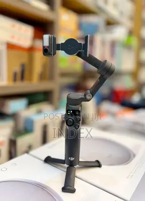 Dji Osmo 7P Smartphone Gimbal With Face Tracking Module and Flash Ligh
