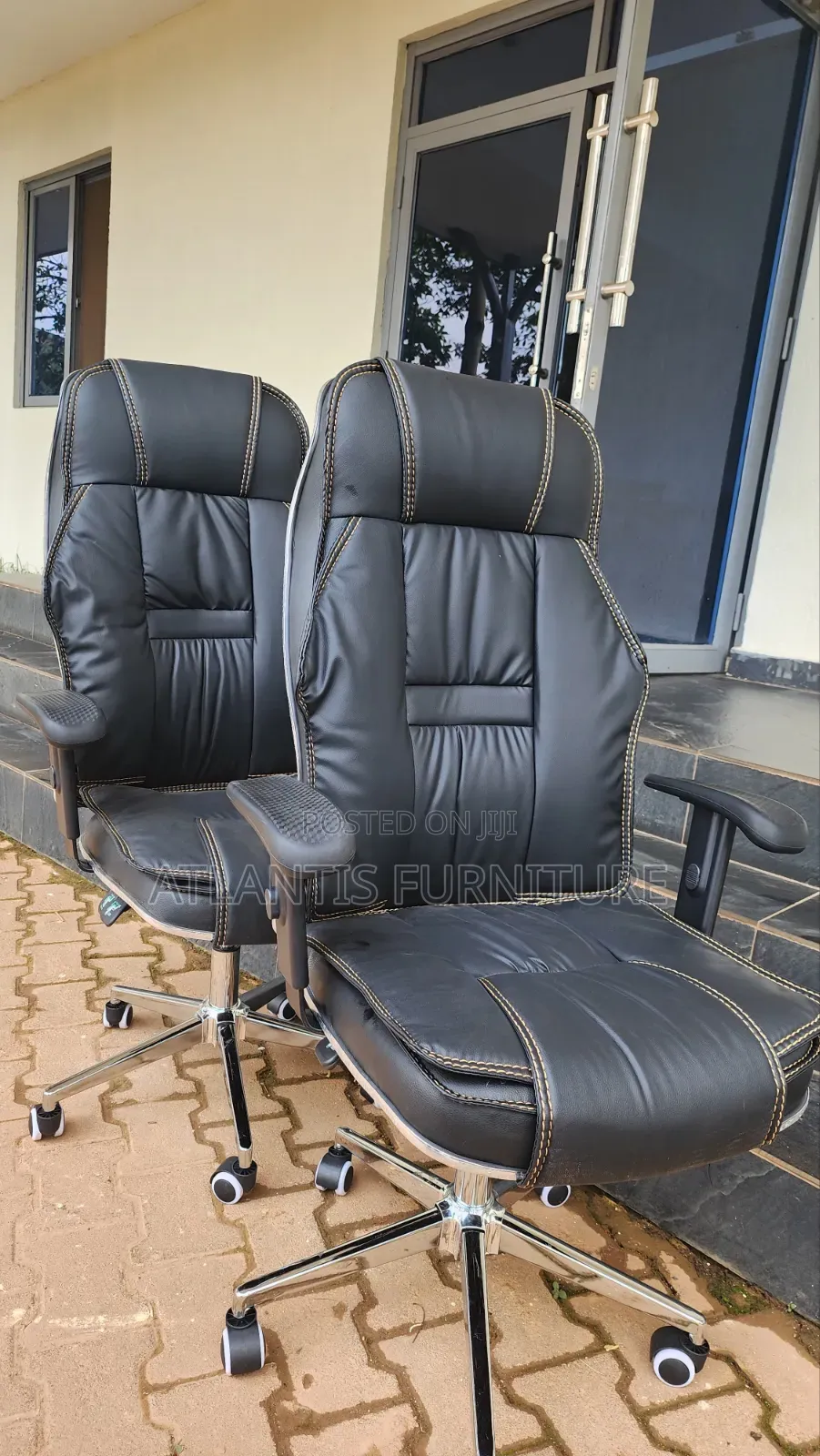 Adjustable Arms Reclining Office Chair