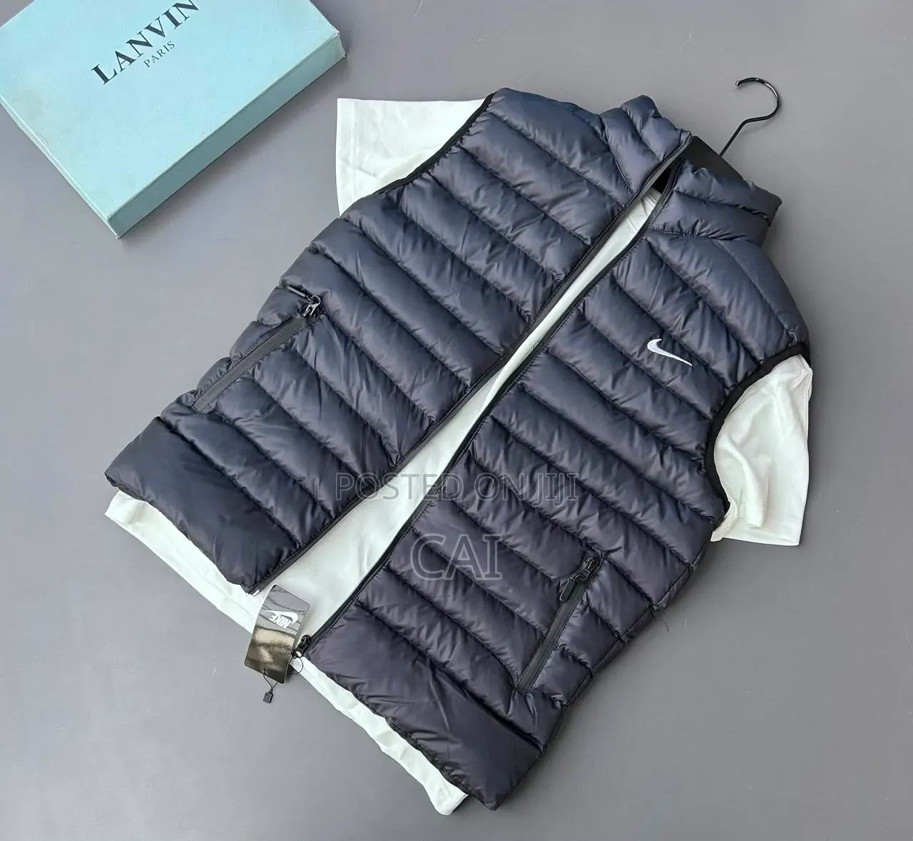 Trail Ready Puffer Vests, Half Jacket