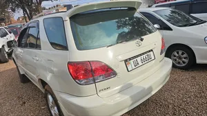 Toyota Harrier 2003 White