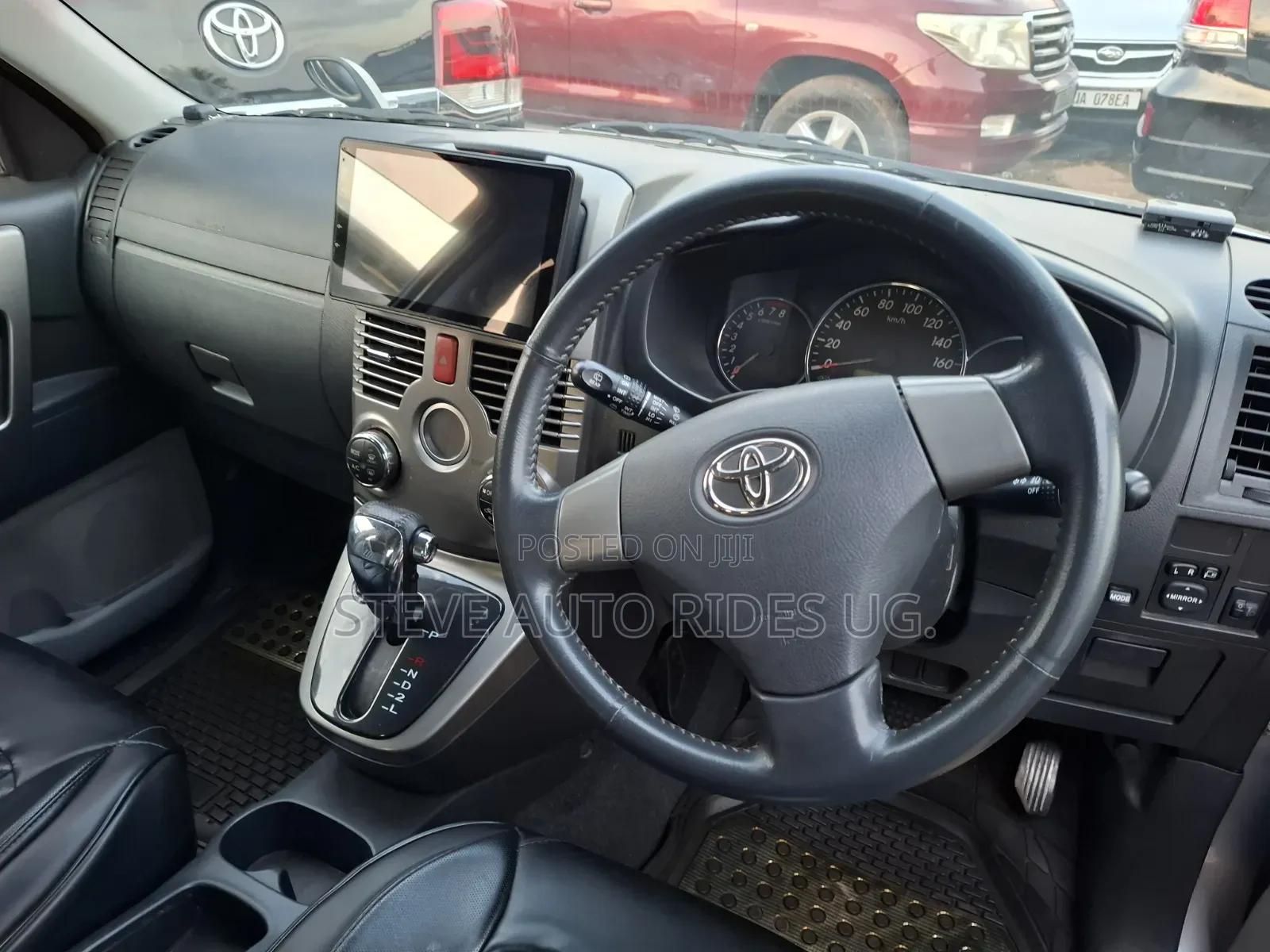 Toyota Rush 2012 White