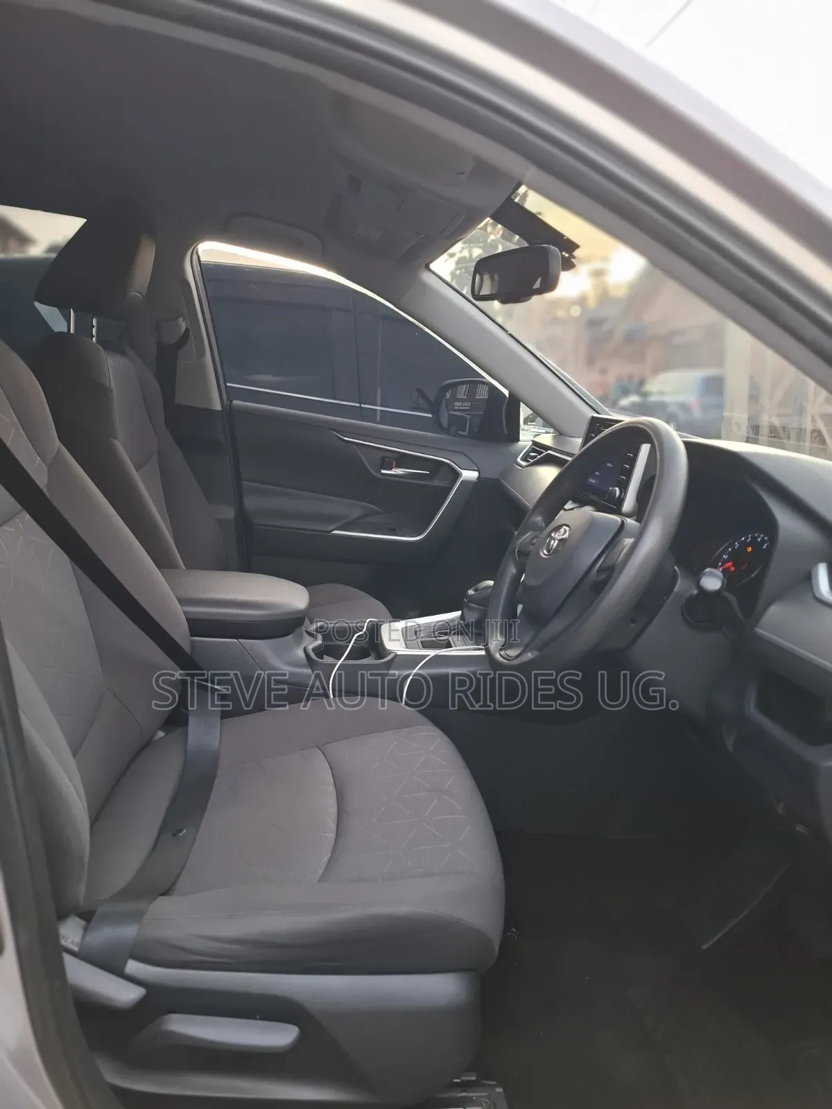 Toyota RAV4 2020 Gray