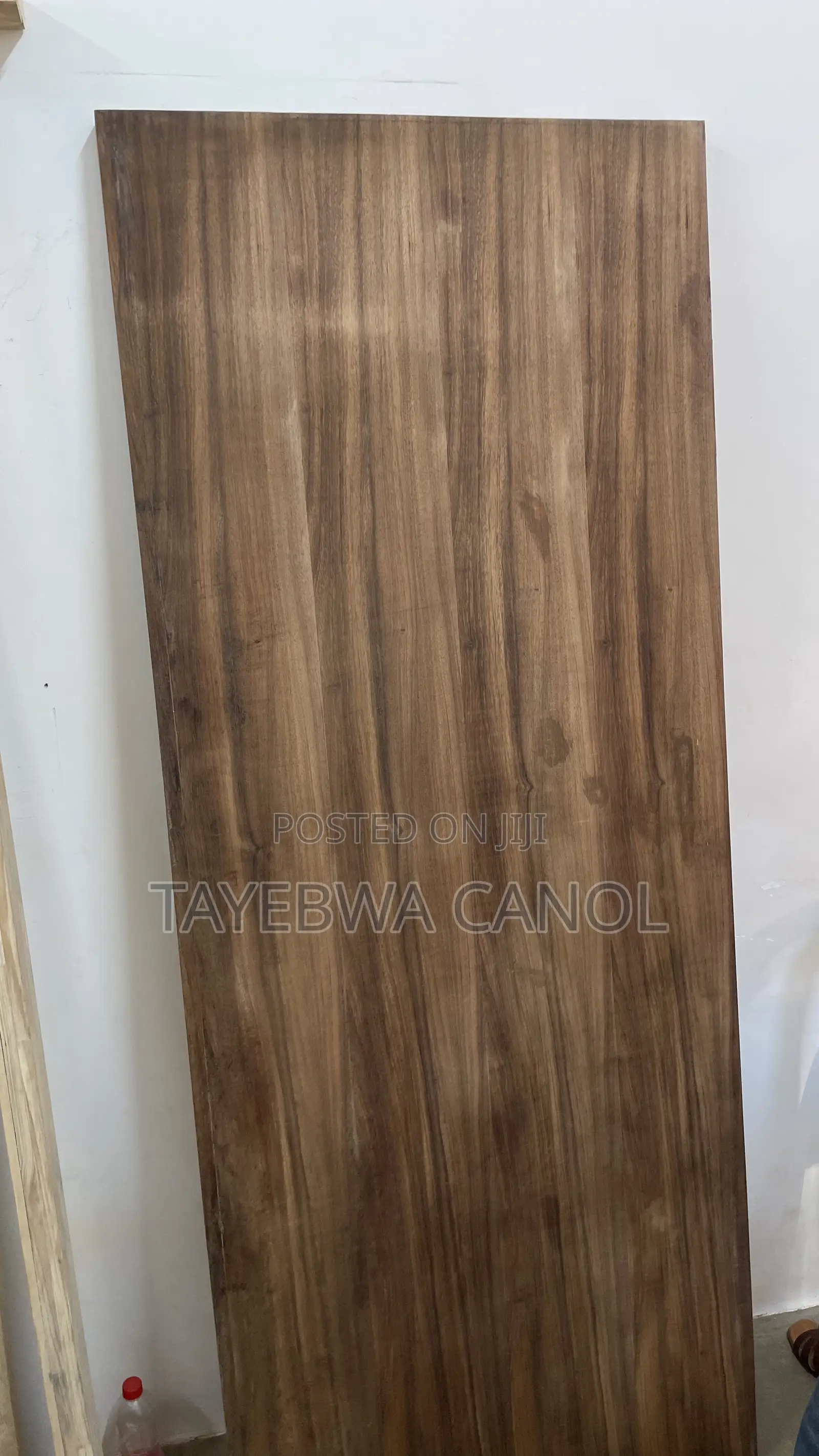 Mugavu Hard Solid Door