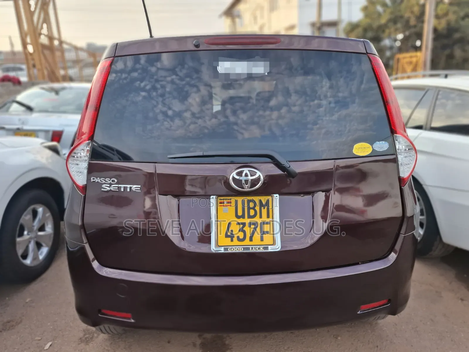 Toyota Passo Sette 2009 Maroon