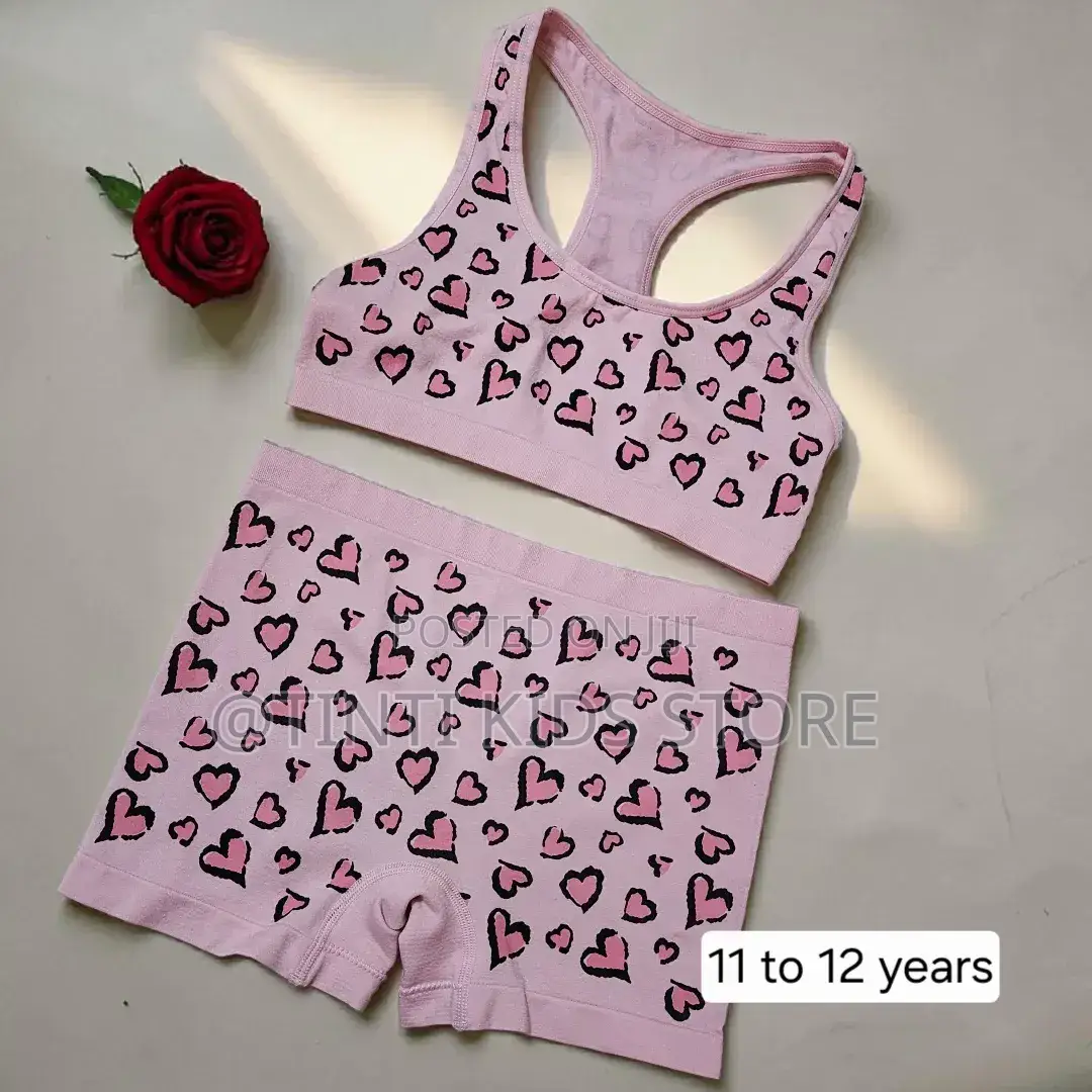 Girs Boobtubes/Croptops