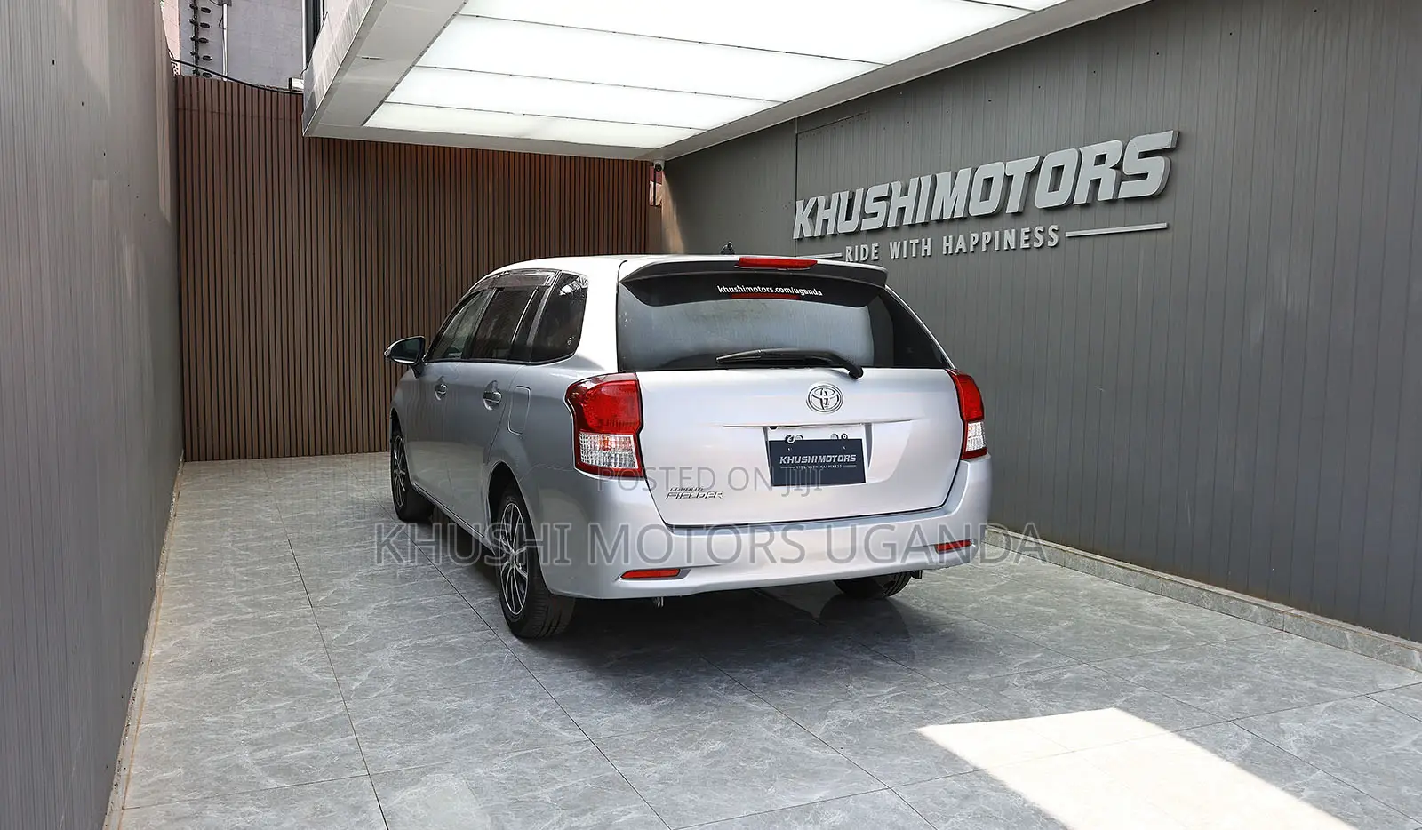 Toyota Corolla Fielder 2013 Silver