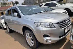 Toyota Vanguard 2008 Silver