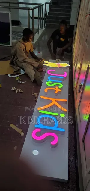 3d Large Signposts