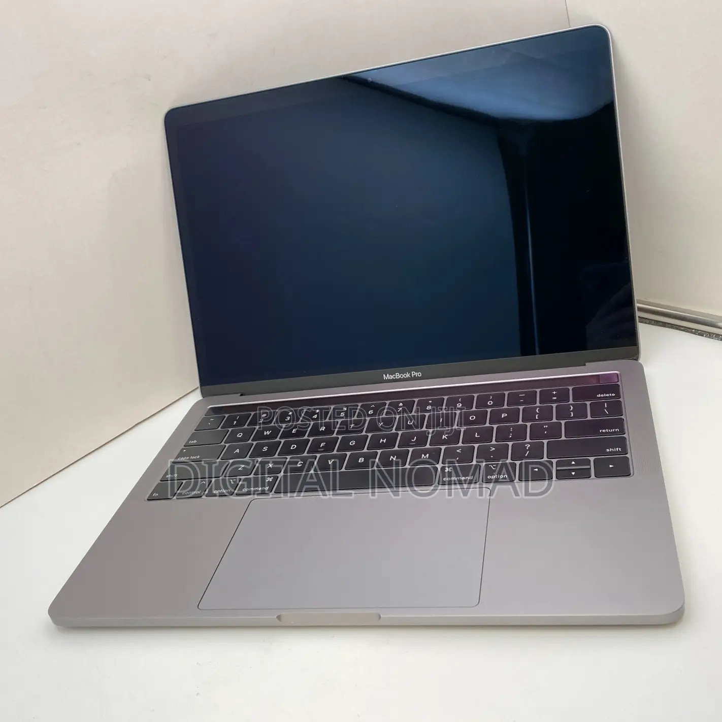 Laptop Apple MacBook Pro 2019 8GB Intel Core i5 SSD 512GB