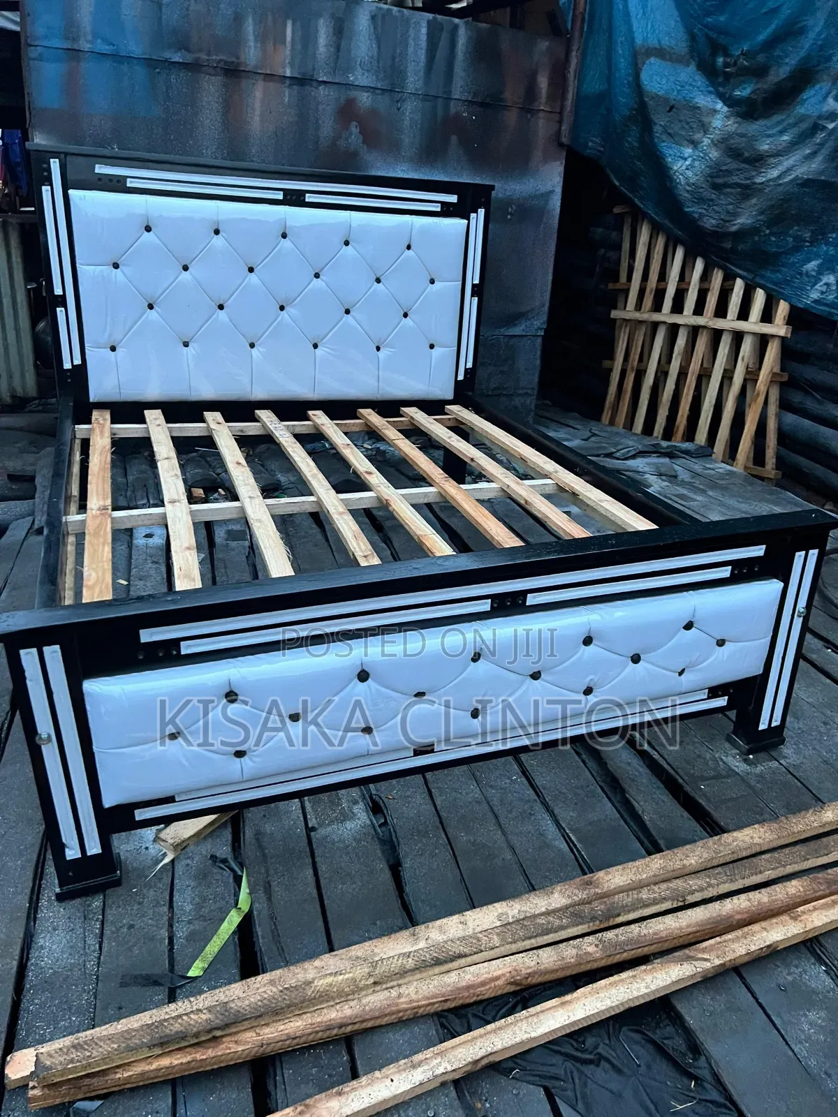 5*6 Bed in Black