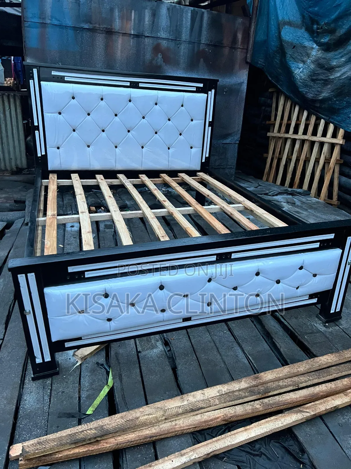 5*6 Bed in Black