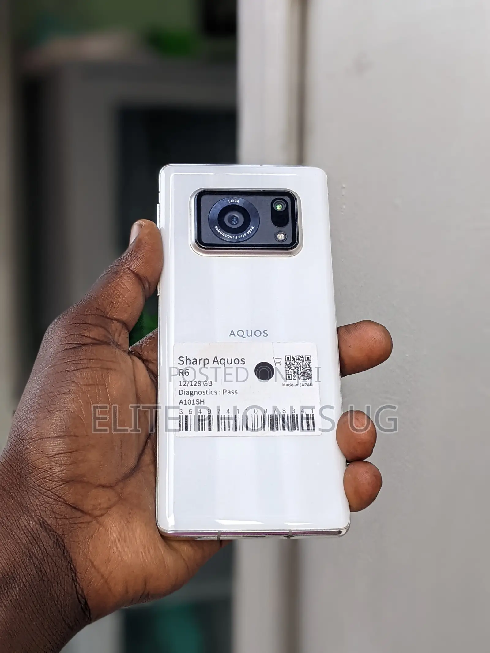 Sharp Aquos R6 128 GB White