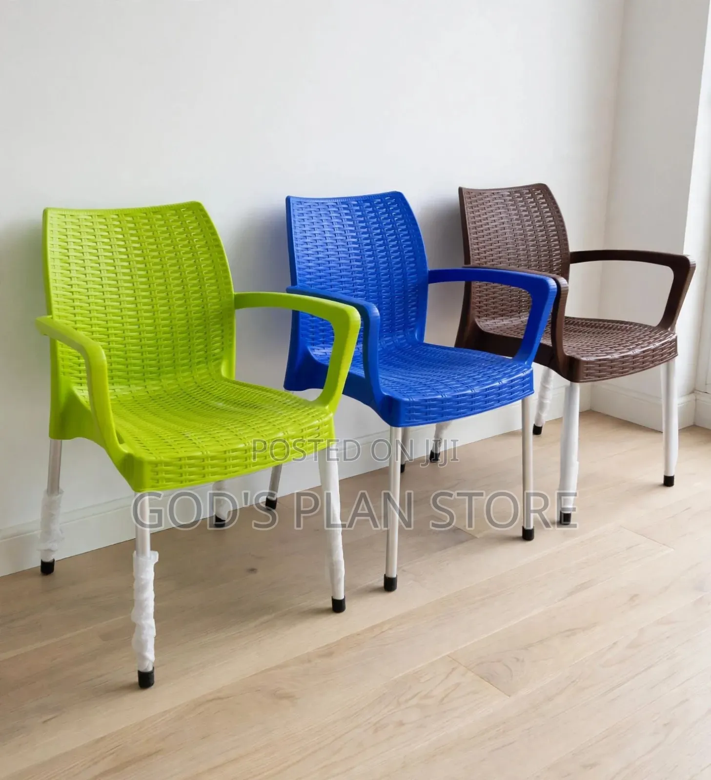 Colorful Rattan-Style Plastic Armchairs Plastic Chairs