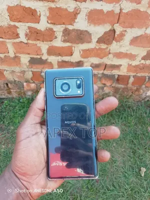 Sharp Aquos R6 128 GB Black