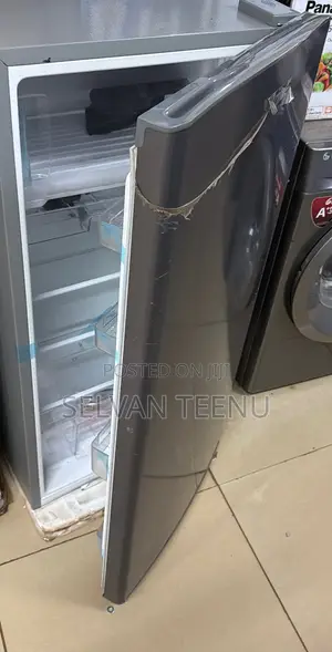 Fridge 200L