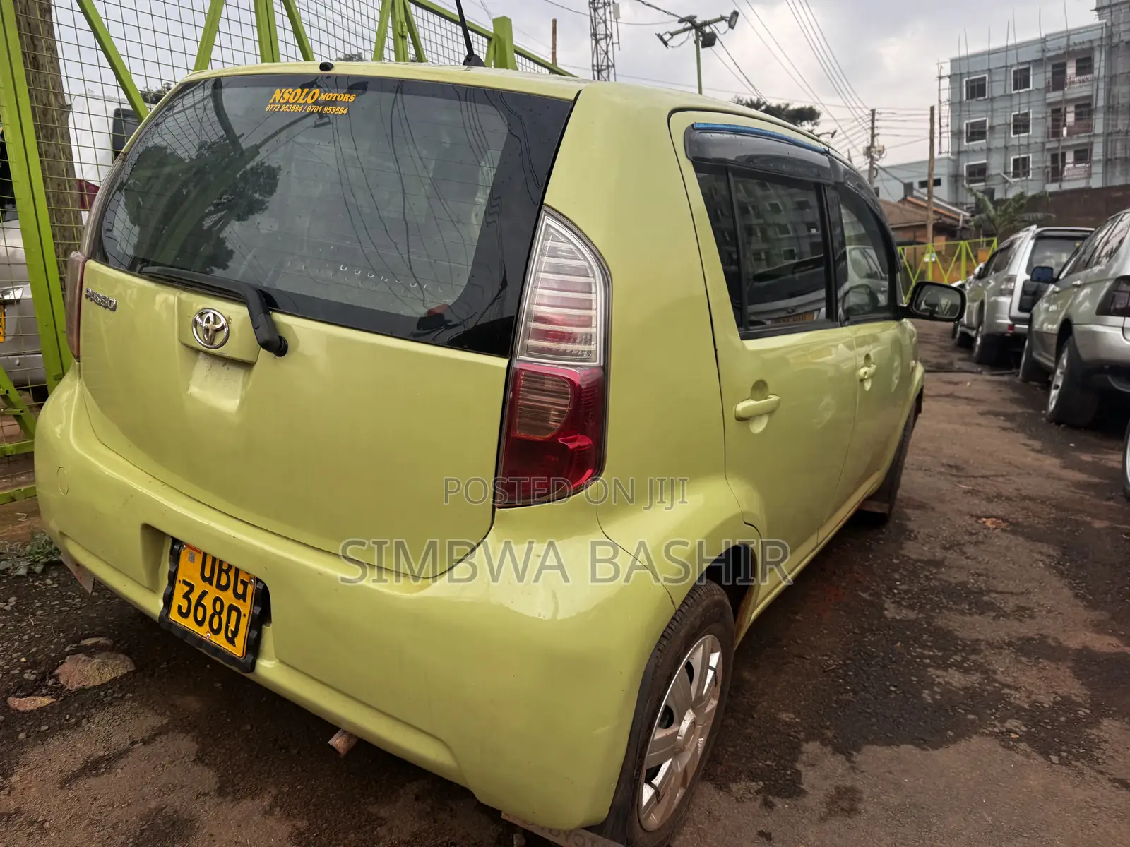 Toyota Passo 2006 Yellow