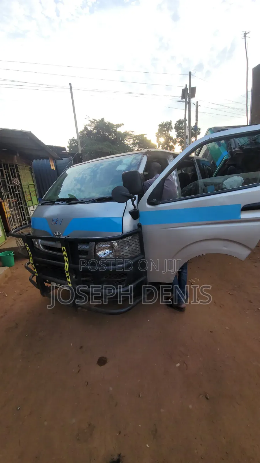 Toyota HiAce 2018 Grey