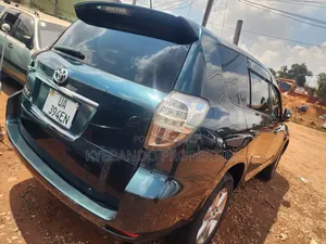 Toyota Vanguard 2007 Green