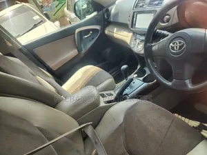 Toyota Vanguard 2007 Green