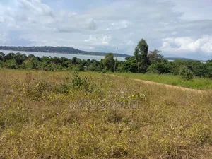 Premium 50x100ft Lake View Plot for Sale in Kasanje, Entebbe
