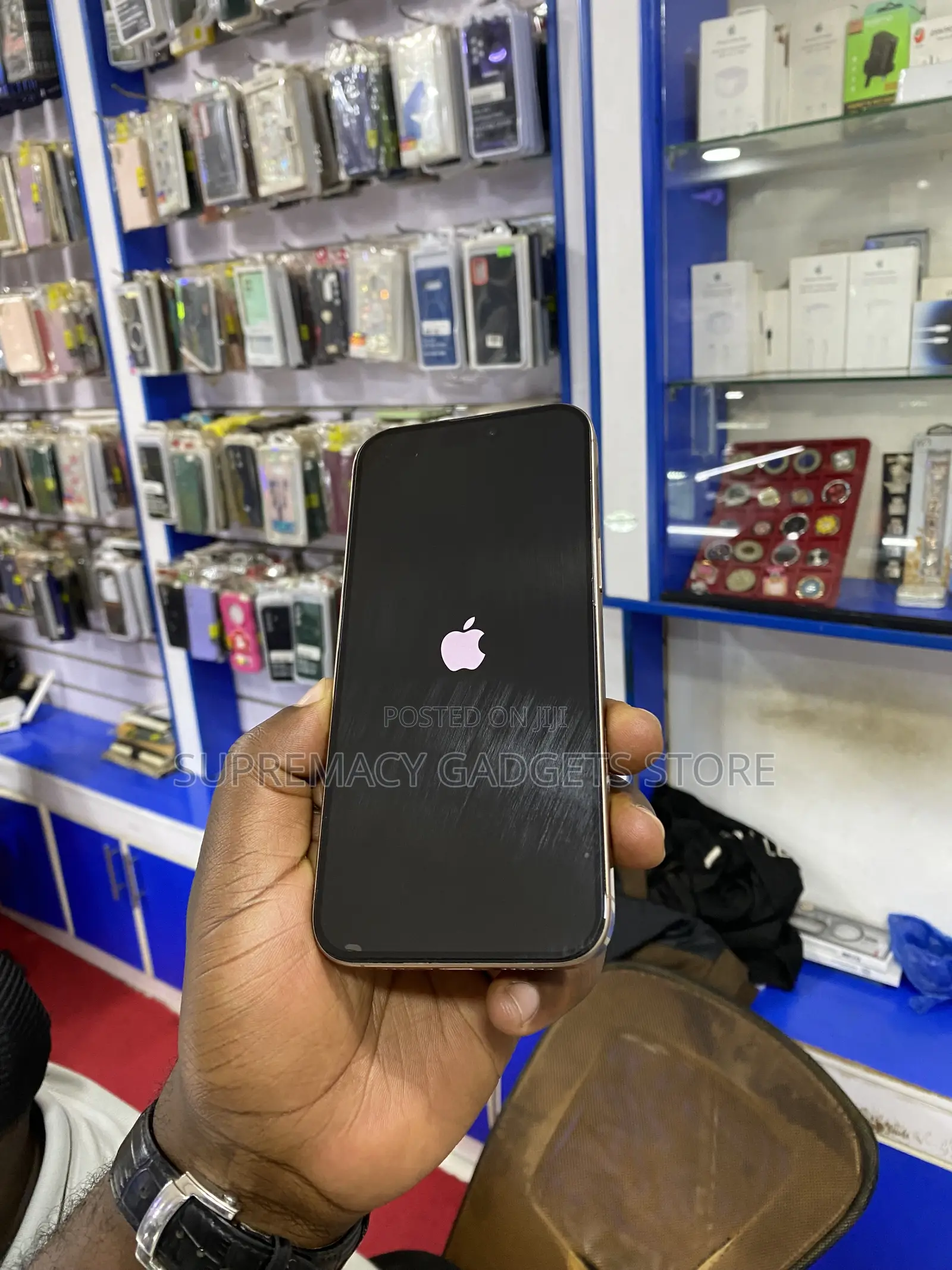 Apple iPhone 16 Pro Max 256 GB Gold