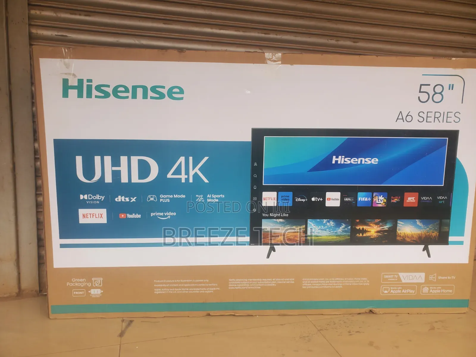 Boxed 58" Smart Hisense