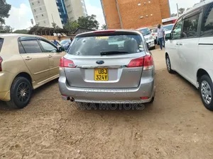 Subaru Legacy 2010 Silver