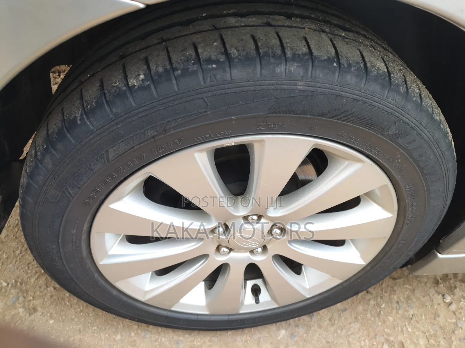 Subaru Legacy 2010 Silver