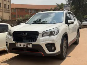 Subaru Forester 2018 White