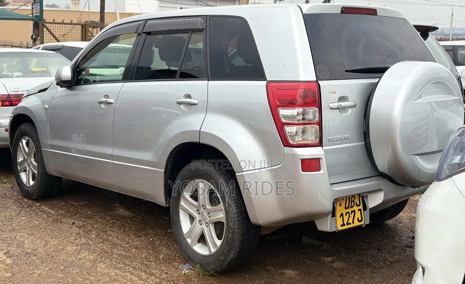 Suzuki Escudo 2010 Silver