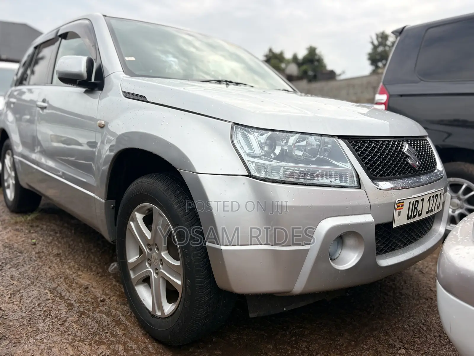 Suzuki Escudo 2010 Silver