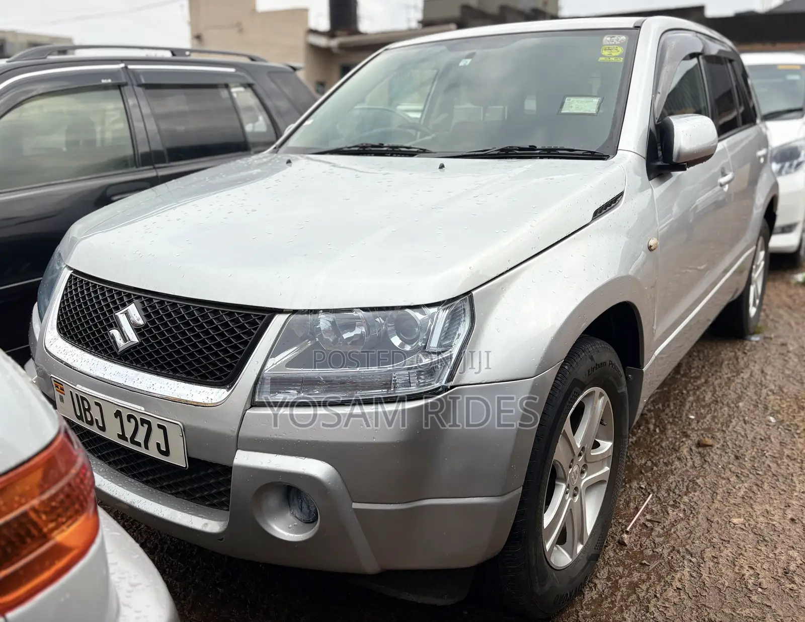 Suzuki Escudo 2010 Silver