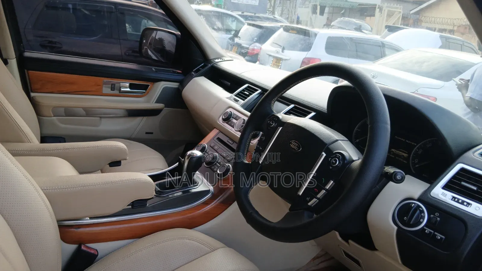 Land Rover Range Rover 2012 Black