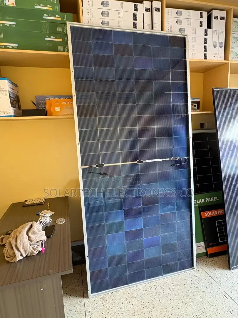 620W Monocrystalline Solar Panel | 10-Year Warranty