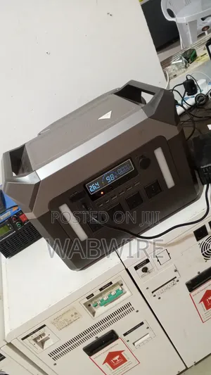 Solar Backup Power Station