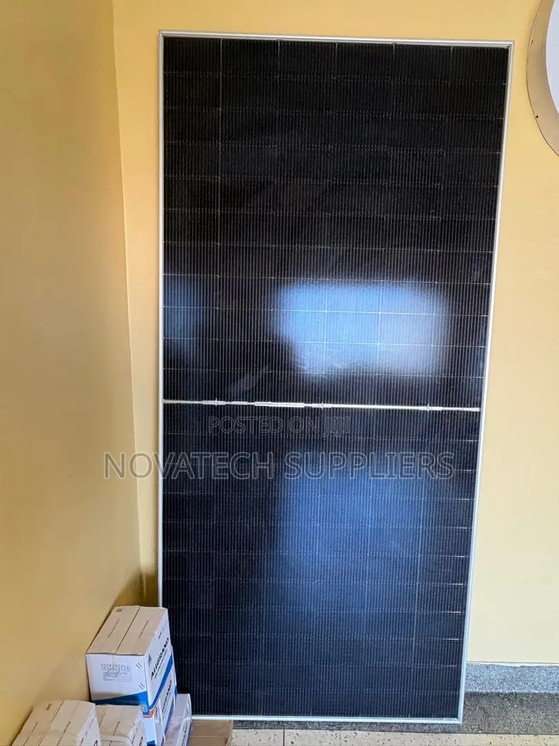 620 Watt Monocrystalline Solar Panel With MC4 Connectors